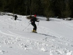 Pár fotek ze SKIALPOVÉHO ZÁKLADNÍHO KURZU, Vynikajcí sněhové podmínky, slunce, prašan, nabitý program.. prostě nádhra. To musíte zkusit! - fotografie 93
