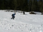 Pár fotek ze SKIALPOVÉHO ZÁKLADNÍHO KURZU, Vynikajcí sněhové podmínky, slunce, prašan, nabitý program.. prostě nádhra. To musíte zkusit! - fotografie 105