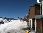 SILVRETTA - OPRAVDOVÝ SKIALPINISTICKÝ RÁJ - 2011, Čtyři dny ve sluncem zalitých horách. Pochvala všem účastníkům za pohodu a super výkony. Odpolední siesta byla vždy odměnou za ranní vstávání... - fotografie 60