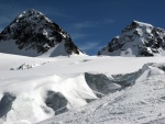 SILVRETTA - OPRAVDOVÝ SKIALPINISTICKÝ RÁJ - 2011, Čtyři dny ve sluncem zalitých horách. Pochvala všem účastníkům za pohodu a super výkony. Odpolední siesta byla vždy odměnou za ranní vstávání... - fotografie 138