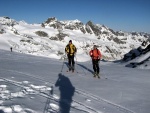 SILVRETTA - OPRAVDOVÝ SKIALPINISTICKÝ RÁJ - 2011, Čtyři dny ve sluncem zalitých horách. Pochvala všem účastníkům za pohodu a super výkony. Odpolední siesta byla vždy odměnou za ranní vstávání... - fotografie 152