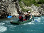 RAFTING EXPEDICE DO ALBÁNIE 2011, Daleká a exotická země nás opět přijala vlídně s překrásnou přírodou a dobrým počasím. Vodáckých zážitků bylo hojně, stejně jako gurmánských a cestovatelských. Příjemnou partu ještě vylepšila Danina k - fotografie 32