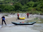 RAFTING EXPEDICE DO ALBÁNIE 2011, Daleká a exotická země nás opět přijala vlídně s překrásnou přírodou a dobrým počasím. Vodáckých zážitků bylo hojně, stejně jako gurmánských a cestovatelských. Příjemnou partu ještě vylepšila Danina k - fotografie 170