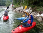 KAJAK KEMP SALZA 2010, Parádní posun v technice jízdy, skvělý počasí a rozmanitá voda. Všichni si to myslím užili dosytosti. - fotografie 91