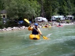 KAJAK KEMP SALZA 2010, Parádní posun v technice jízdy, skvělý počasí a rozmanitá voda. Všichni si to myslím užili dosytosti. - fotografie 151