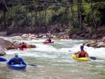 KAJAK KEMP SALZA 2010, Parádní posun v technice jízdy, skvělý počasí a rozmanitá voda. Všichni si to myslím užili dosytosti. - fotografie 159