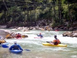 KAJAK KEMP SALZA 2010, Parádní posun v technice jízdy, skvělý počasí a rozmanitá voda. Všichni si to myslím užili dosytosti. - fotografie 160