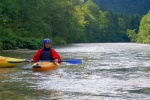 KAJAK KEMP SALZA 2011, Parádní parta, rostoucí voda a taky výkony účastníků. Myslím že to byl skvělej kemp. Všechny zdraví Venca a Sandál - fotografie 2