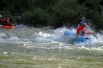 KAJAK KEMP SALZA 2011, Parádní parta, rostoucí voda a taky výkony účastníků. Myslím že to byl skvělej kemp. Všechny zdraví Venca a Sandál - fotografie 54