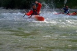 KAJAK KEMP SALZA 2011, Parádní parta, rostoucí voda a taky výkony účastníků. Myslím že to byl skvělej kemp. Všechny zdraví Venca a Sandál - fotografie 75