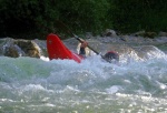 KAJAK KEMP SALZA 2011, Parádní parta, rostoucí voda a taky výkony účastníků. Myslím že to byl skvělej kemp. Všechny zdraví Venca a Sandál - fotografie 79