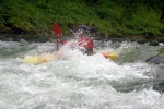 KAJAK KEMP SALZA 2011, Parádní parta, rostoucí voda a taky výkony účastníků. Myslím že to byl skvělej kemp. Všechny zdraví Venca a Sandál - fotografie 111