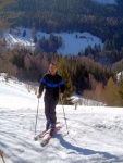 ZÁKLADNÍ KURZ SKIALPINISMU 2.-4.3.2012, Tak tohle byl unikátní kurz, v rámci prvního dne jsme zvládli vystoupit na Sněžku. Prostě nám to šlapalo... oba dva dny. A ta úleva se v nědli vyzout, byla k nezaplacení :-) - fotografie 11