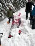 Zkladn Kurz Skialpinismu 11.-13.1.2013, Pardn snhov nadlka a taky ndhern poasko. Myslm, e si to vichni super uili. Fotky josu jen z mobilu... - fotografie 19
