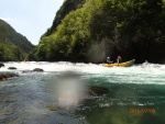 RAFTING ZA VINETUEM - V�b�r n�dhern�ch �ek balk�nu, Leto�n� lehk� nad stavy vytvo�ili n�dhernou kulisu t�chto par�dn�ch �ek... Kdo zn�, ten v�, a kdo nezn�... a� pozn�.. - fotografie 18