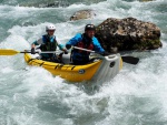 RAFTING VE FRANCII NA YUKONECH, Moc hezk� akce na b�je�n�ch �ek�ch. Po�as� p��lo, n�lada dobr� a �eky a p��roda v�e n�dhern�... - fotografie 54