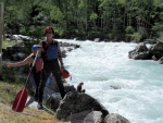RAFTING VE FRANCII NA YUKONECH, Moc hezk� akce na b�je�n�ch �ek�ch. Po�as� p��lo, n�lada dobr� a �eky a p��roda v�e n�dhern�... - fotografie 86