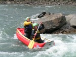 Perly alpskch ek - kvten 2006, Jeden z nejoblbenjch raftovch zjezd do Rakouska a Slovinska opt nezklamal. Krsn poas, tuln kemp a tyrkysov, kilov ist voda s kulisou vpencovch tt Alp. - fotografie 117