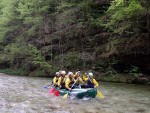 Rafting v Totes Gebirge, Lehčí raftingová akce na dvou hezkých řekách. Po sobotním sluníčky sice zapršelo, ale větší voda na Steyru byla všemi jednoznačně přivítána... - fotografie 34