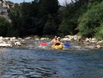 LETN� FRANCOUZSK� POHODA NA �EK�CH Gard, Tarn, Herault a Ardeche, Skv�l� slune�n� po�as� na rozd�l od de�tiv�ch �ech, ji�n� temperament a b��� z�pasy, skv�l� v�no, n�dhern� �eky, pr�zra�n� a tepl� voda, no prost� pohoda jak m� b�t... - fotografie 157
